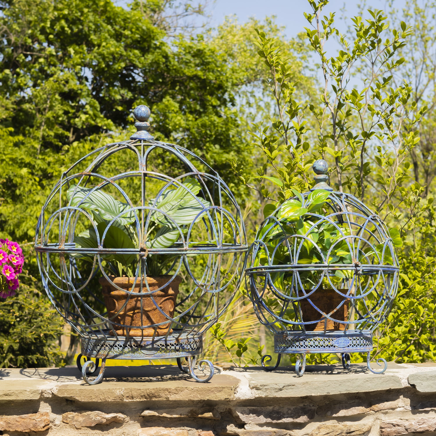 Set of 2 Iron Globe Plant Stands Set of 2 Iron Globe Plant Stands Image